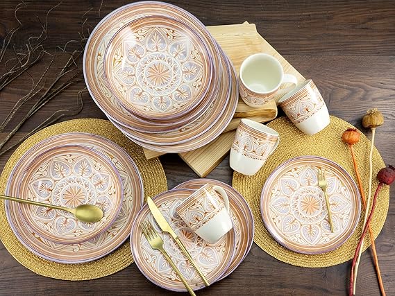 Creatable, 22435, Majolica red Series, Combination Service 16 Pieces, Stoneware
